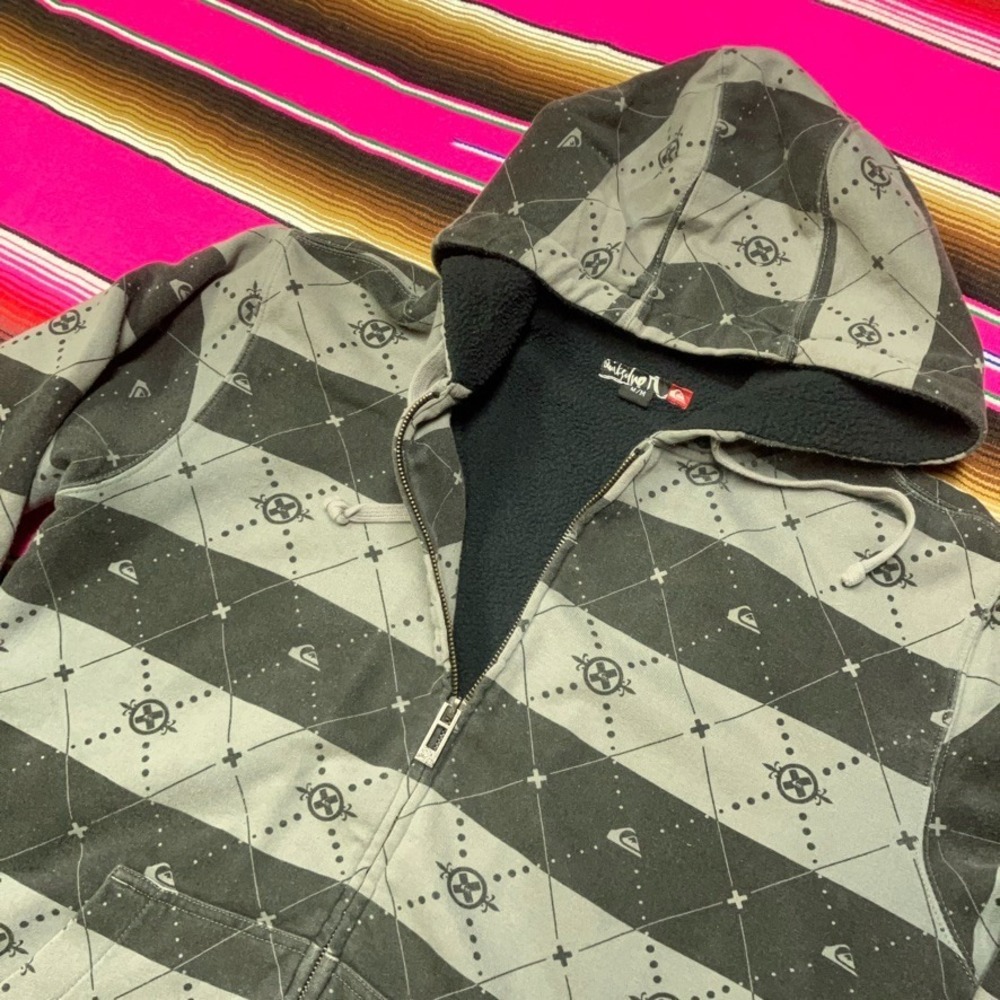 Vintage Quiksilver Hoodie‎ Men's M Grey Y2K Skate Surf Emo Striped Fleece Lined